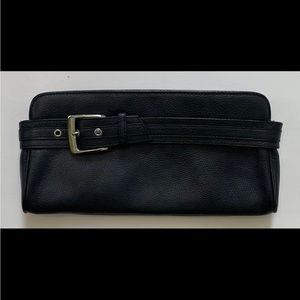 Express Leather Clutch